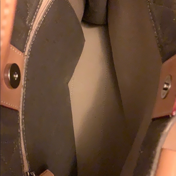 Dooney & Bourke monogram bag - Picture 6 of 7